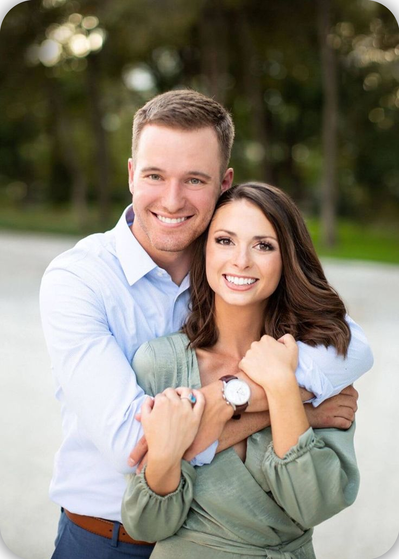 Happy couple verified with OSINT Dating by ZenAI